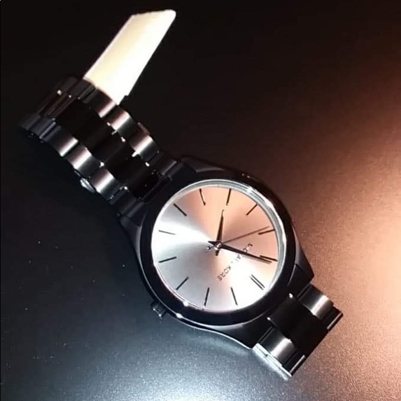 Brand New - MICHAEL KORS Slim Runway Men's Watch - Picture 4 of 4